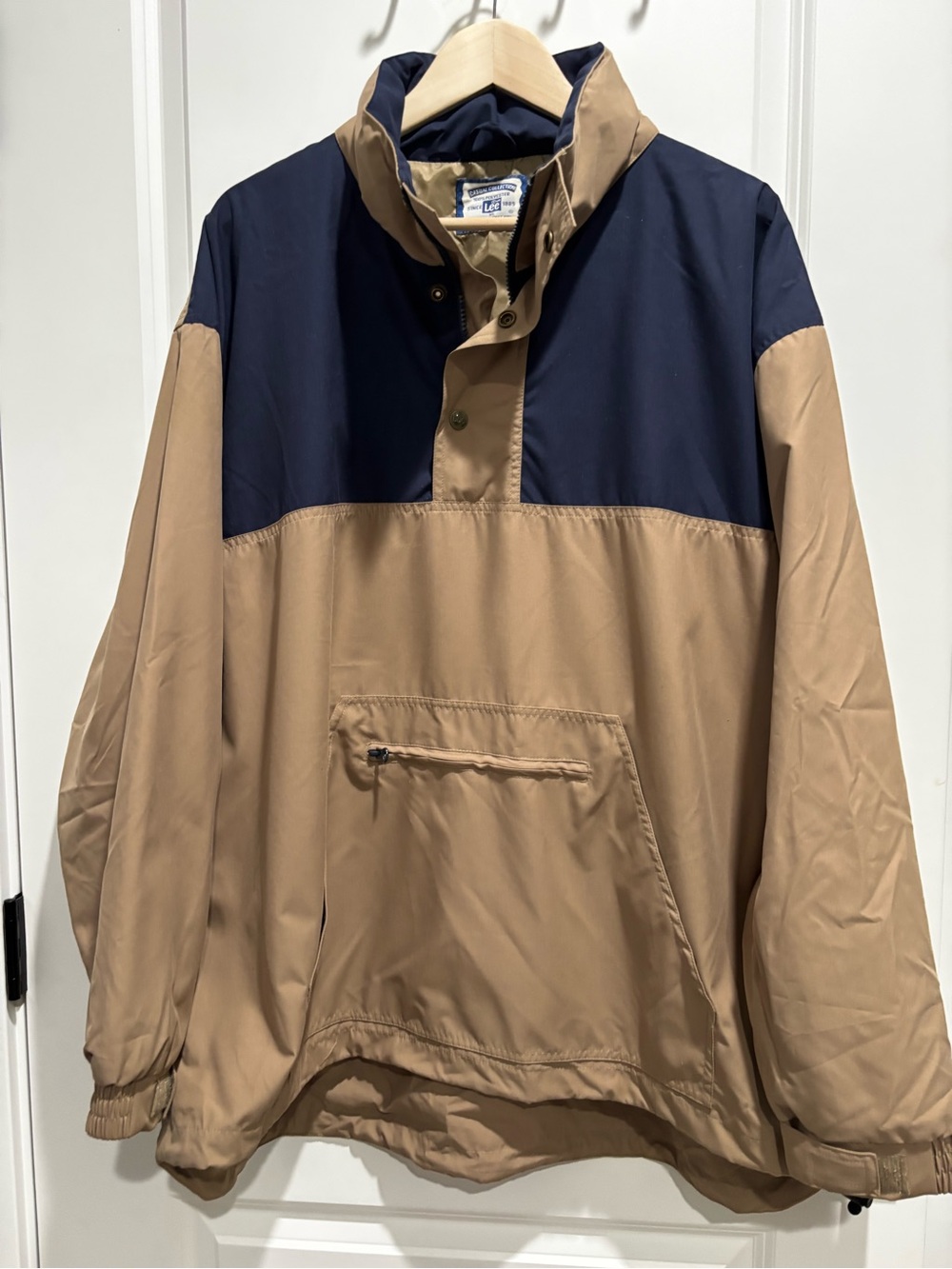 Vintage Lee Pullover Windbreaker Jacket in Navy & Khaki